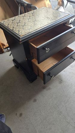Black Wooden Dresser