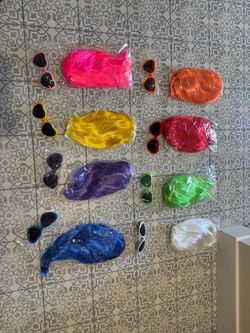 NEW 16-Piece Colorful Party Wig & Sunglasses Set – 8 Colors