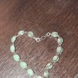  silver Jade bracelet.