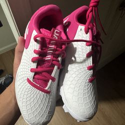 Girl cleats size 1.5