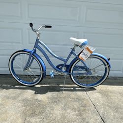 Like New Huffy 24" Cranbrook Cruiser Bike - Blue Description: