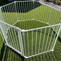 Pet Enclosure