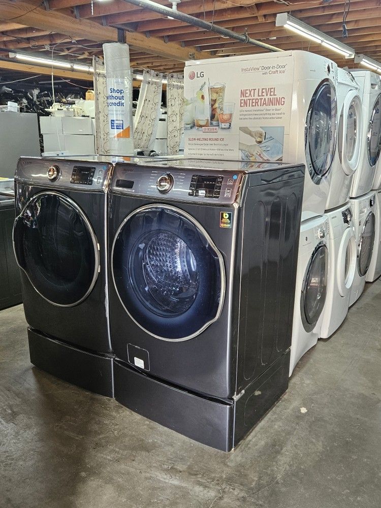 Huge Liquidation Store Full Of Nice Lightly Used Refurbished Certified Refrigerator Washer Dryer Stove Stackable Samsung LG Whirlpool GE Maytag Bosh