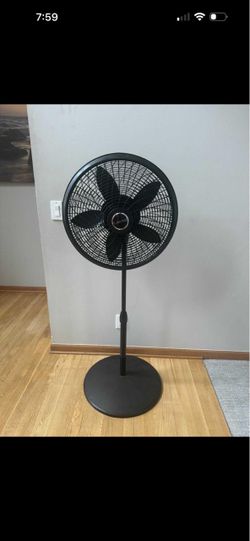 Lasko Elegance & Performance Pedestal Fan, 18 Inch, 5 blade fan