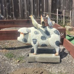 Outdoor pig + Chicken Statue 