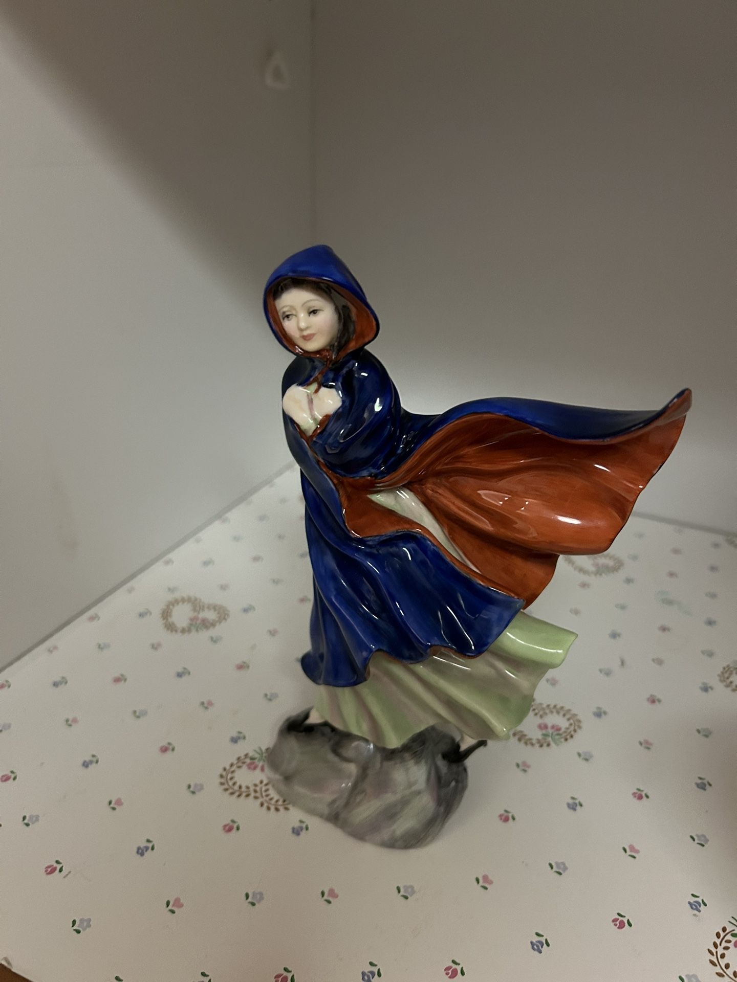 Royal Doulton Figurine