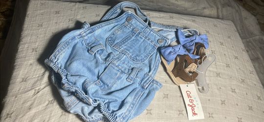 Baby clothes
