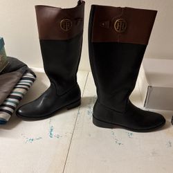 Boots size 9.5