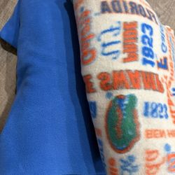 2 Yards Florida Gator Football Heather Grey Verbiage & 2 Yds Royal Blue Blizzard Fleece Fabric Material 