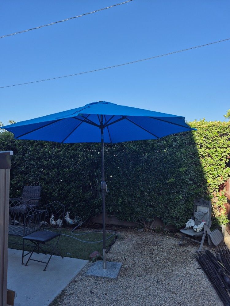 10" FT Market Umbrella Patio Color: Agua Base Not Included 