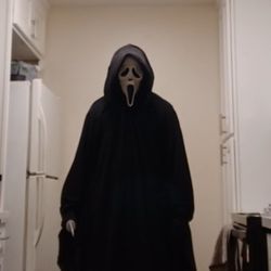 Ghostface Sparkly Robe