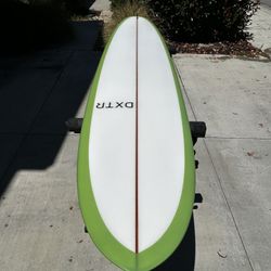 DXTR Longboard surfboard 