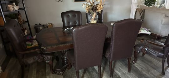 Dining set