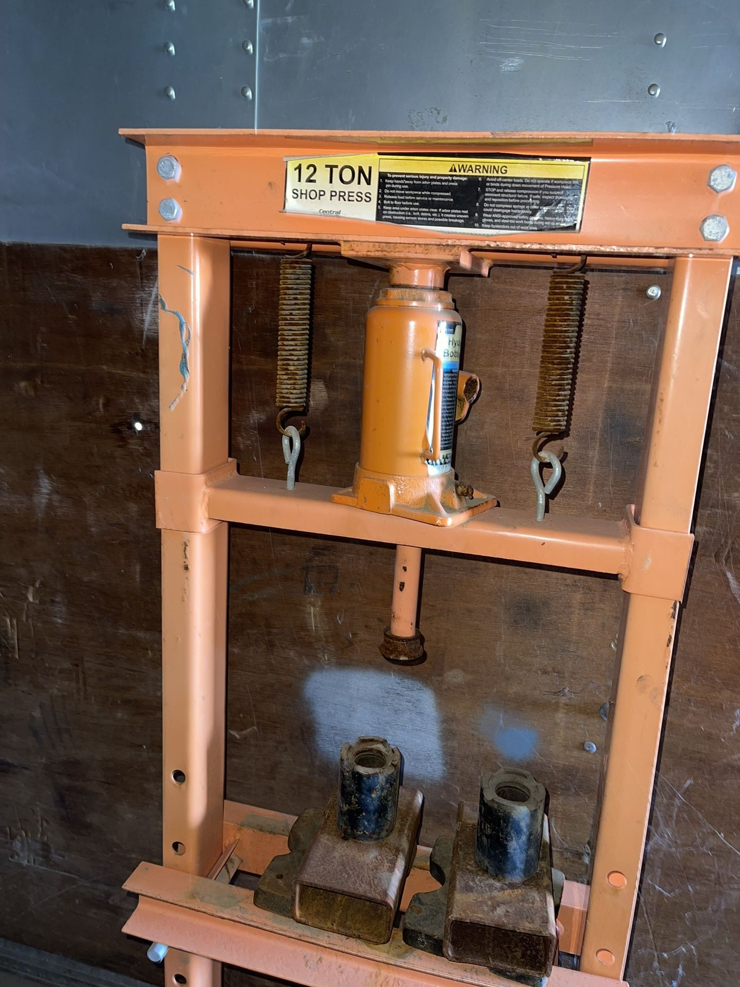 12 Ton Shop Press for Sale in Lindsay, CA OfferUp