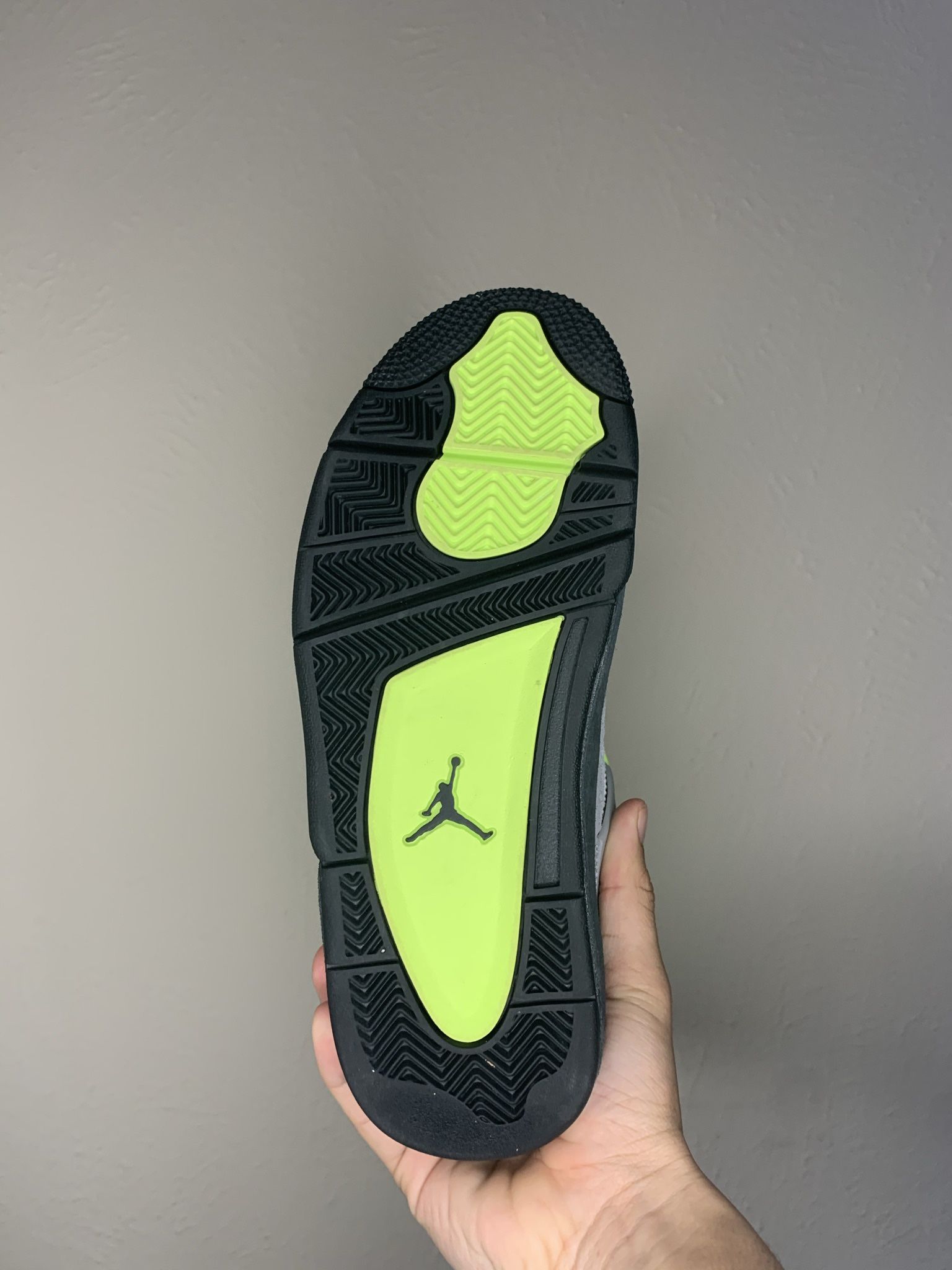 Jordan 4 Neon 95 SE