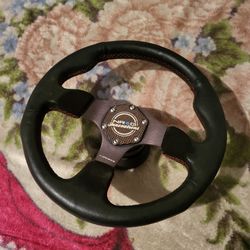 NRG Steering wheel with quick release and hub