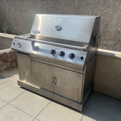Barbecue Pit