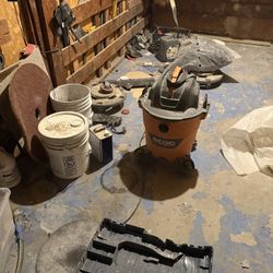 EPOXY/ TOOLS/Vacuum And More 