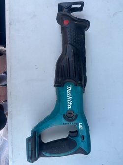 Makita LXT Cordless Reciprocating Saw