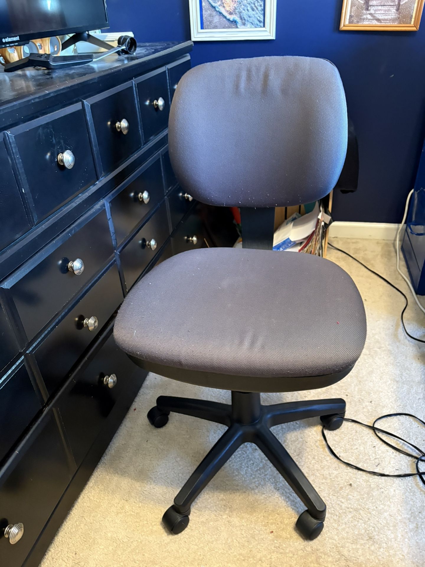 Swivel Desk Chair