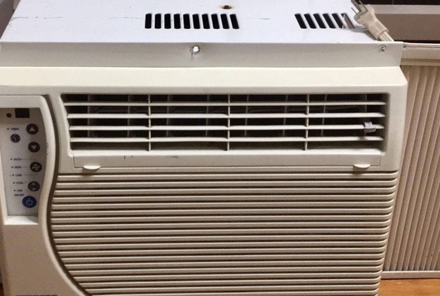 Fedders 5200 BTU Air Conditioner