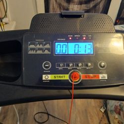 Treadmill 2.5 HP, BLUETOOTH,  FOLDABLE 