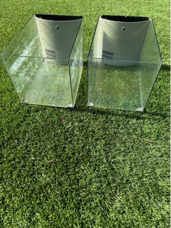 2 5 gallon Glass Aquarium Tanks