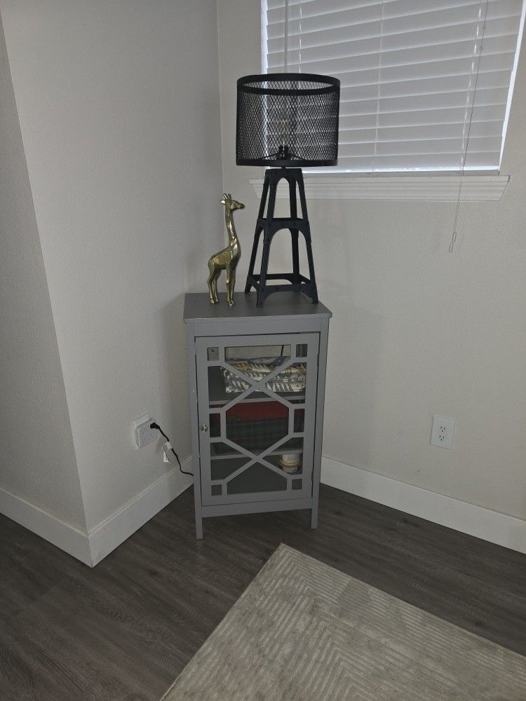 Shelve Side table