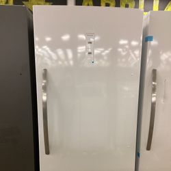 Frigidaire Garage Ready Top Freezer Refrigerator 