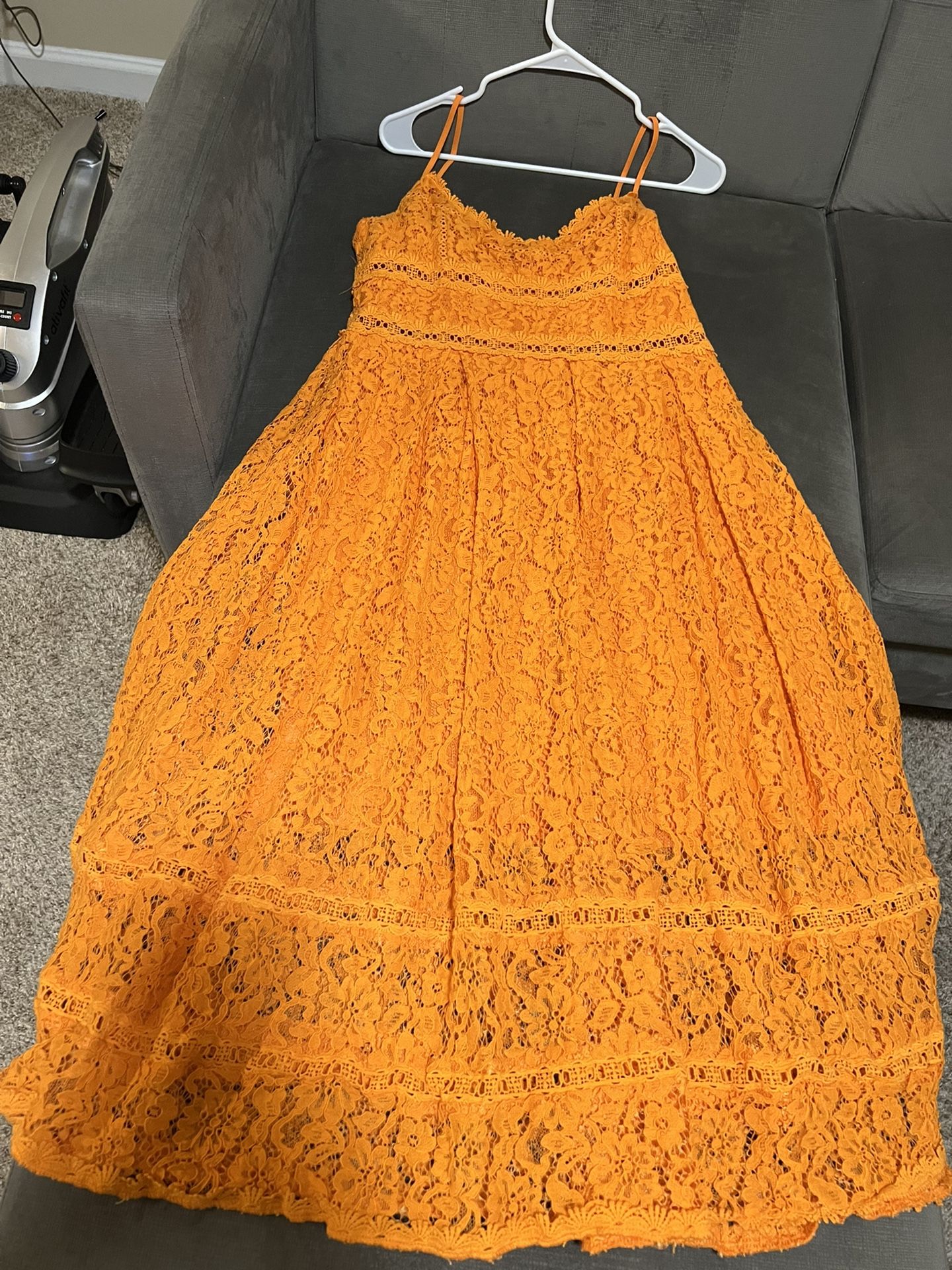 NSR thin strapped crochet lace midi dress for Sale in Beltsville, MD - OfferUp NSR thin strapped crochet lace midi dress for Sale in Beltsville, MD - OfferUp