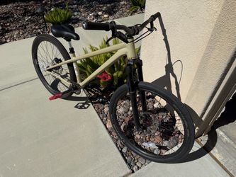 Commencal Absolut Dirt Jumper 26