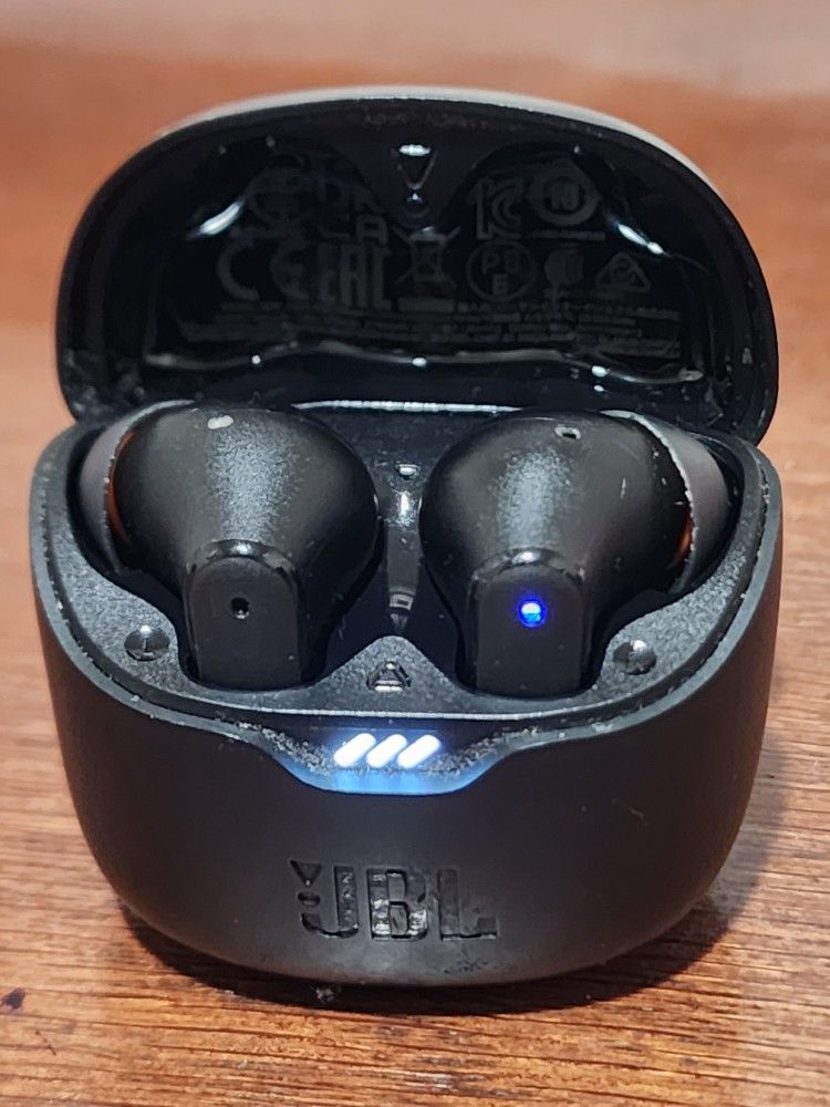 JBL Bluetooth 