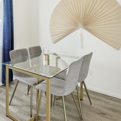 Cutest Dining table & Chairs (Excellent Condition)
