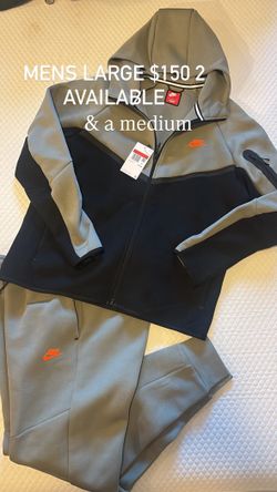 men’s nike tech