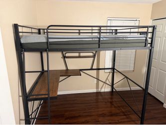 Bunk bed