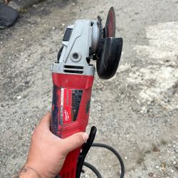 Milwaukee Grinder 