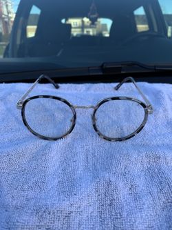 Gold Frames Sunglasses