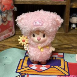 POP MART Sweet Bean Animal's Play Series — Pig with Flower