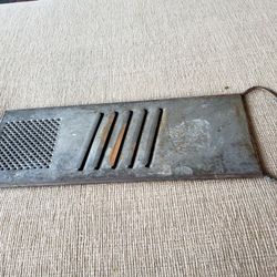 Vintage Rapid Slaw Vegetable Cutter Shre

