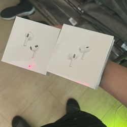 AIRPODS 