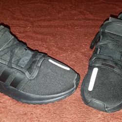 Size 8 And 1/2 Adidas