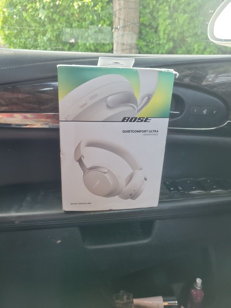 BOSE!! QUIETCOMFORT ULTRA