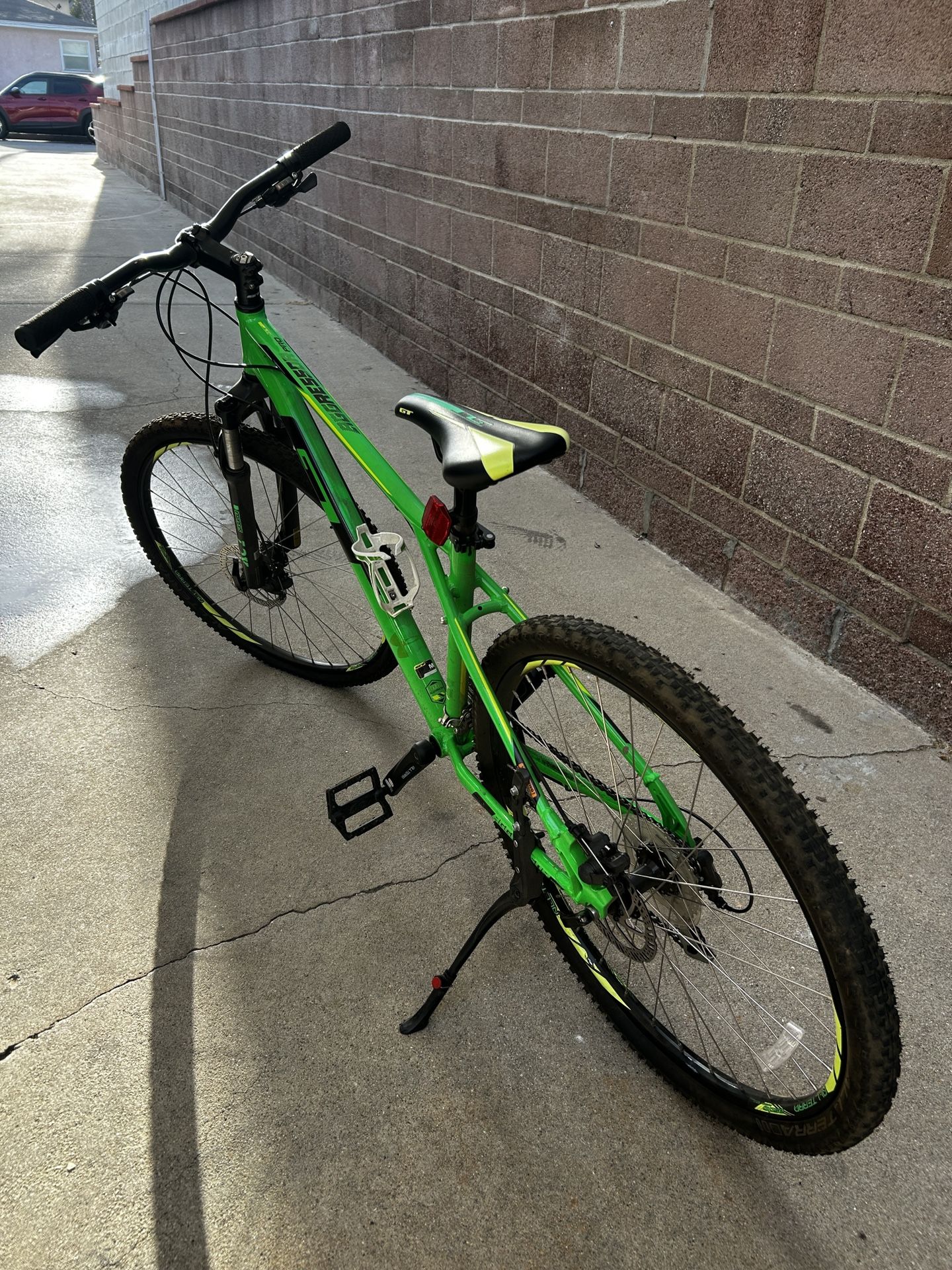 GT Aggressor Mountain bike for Sale in South Gate, CA - OfferUp