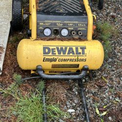 DeWalt Air compressor 