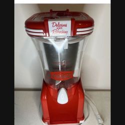 LOW PRICE MOVING- $160 + TAX SLUSHIE SLURPEE MACHINE 