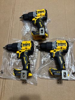 Dewalt 20V MAX XR  1/2 In Hammer Drill  ( TOOL - ONLY)