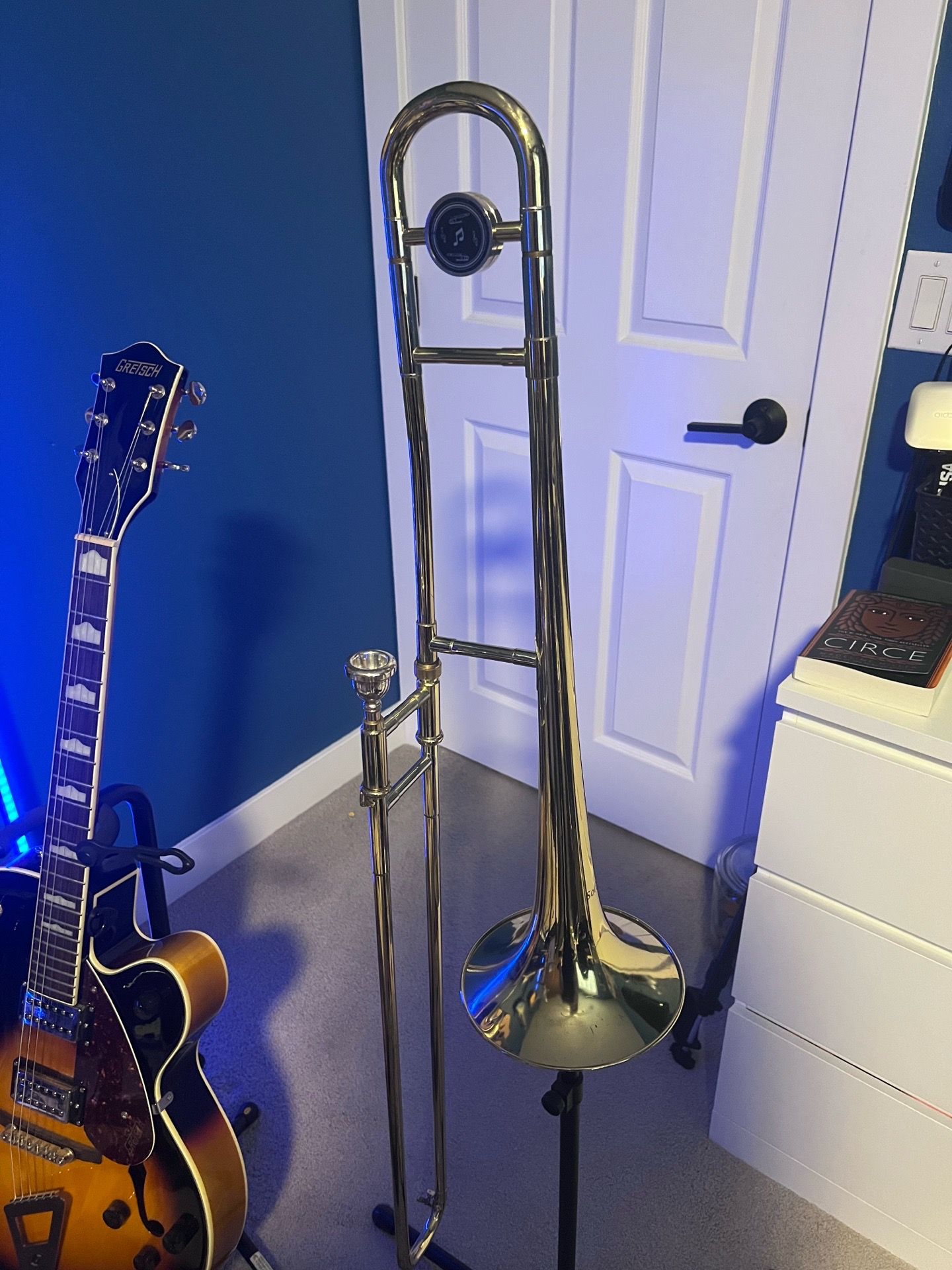 Solist Tenor Trombone w/ Mouthpiece & Stand