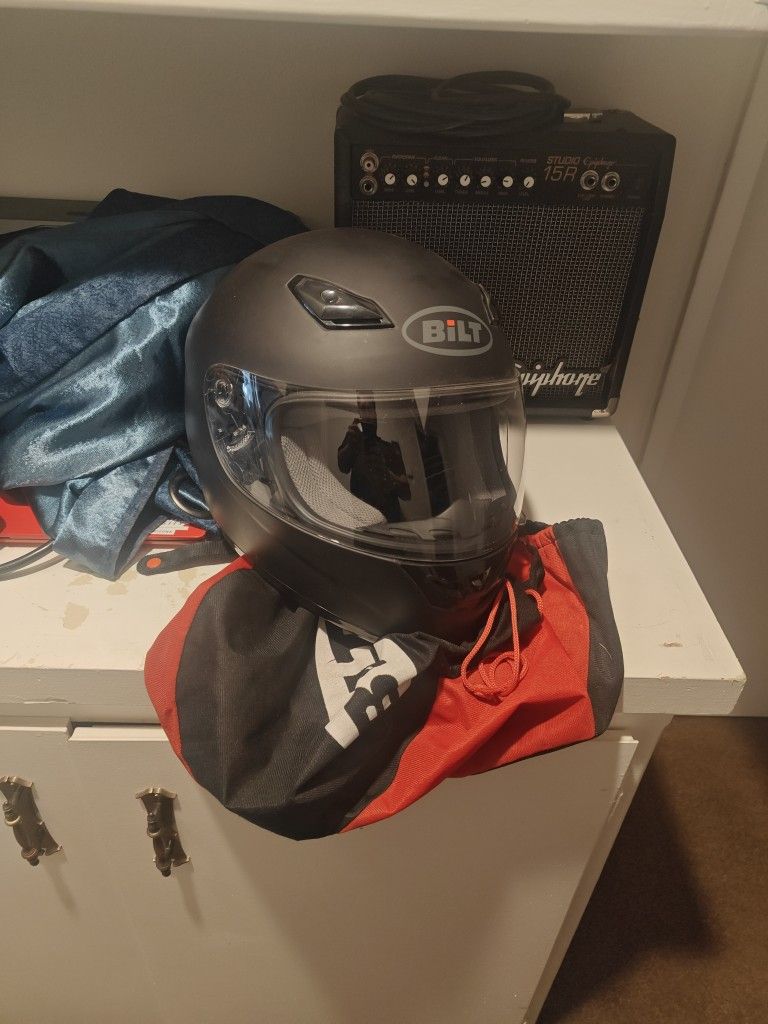 Bilt Motorcycle Helmet XXL