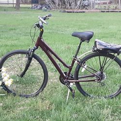 Super High End ... CANNONDALE ADVENTURE 2 .... New Condition 