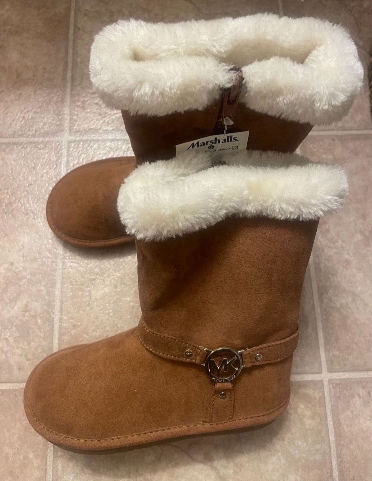 Michael Kors New kids boots , Size 10 kids